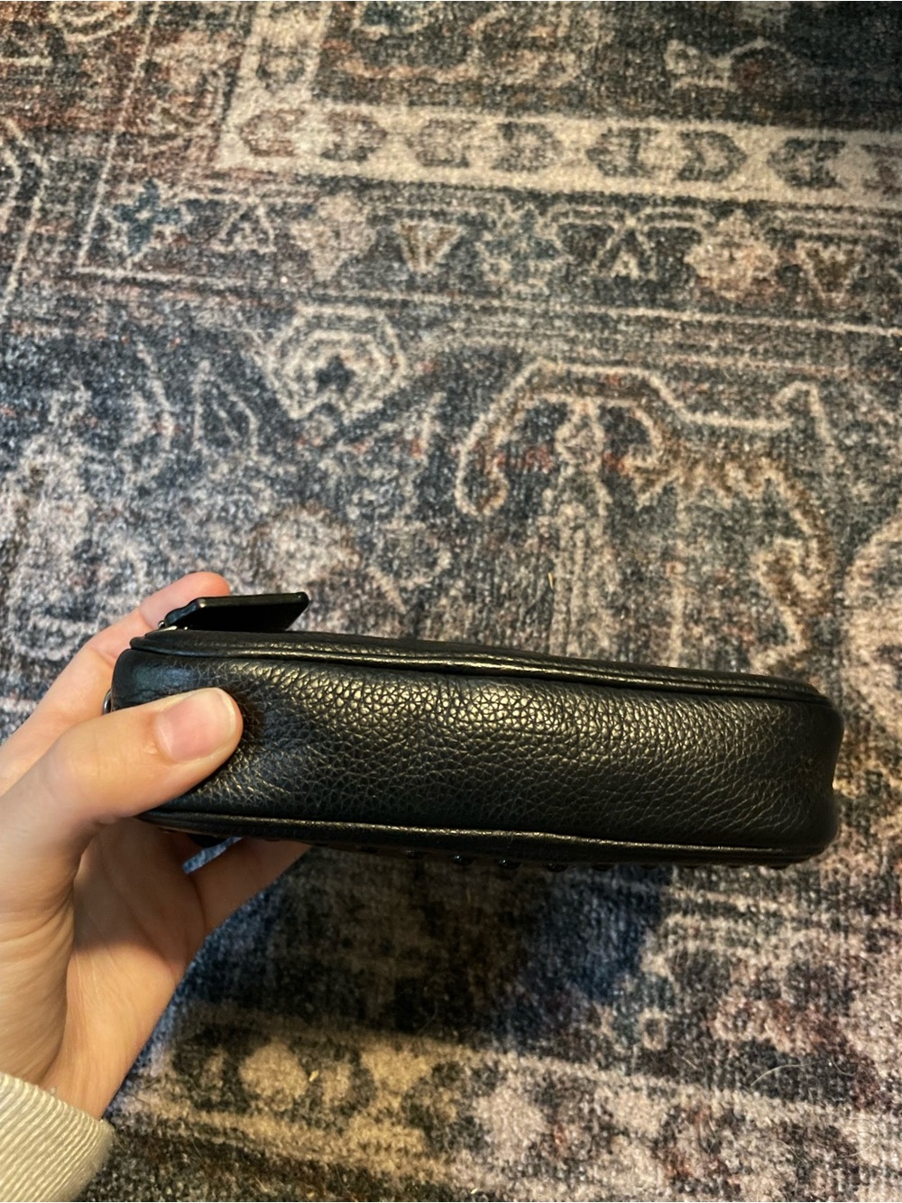 Coach laquer rivets small leather crossbody bag double zip, black pebble leather - Picture 6 of 6